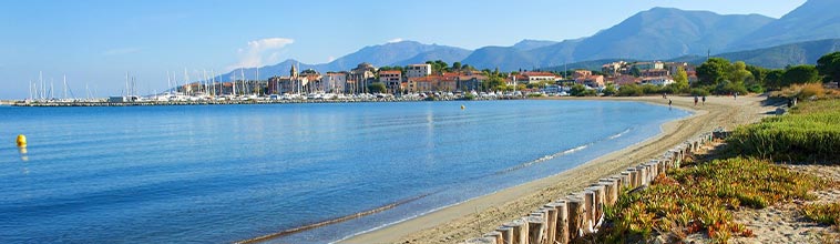 la plage Aliso accessible depuis le camping Kalliste en Haute Corse